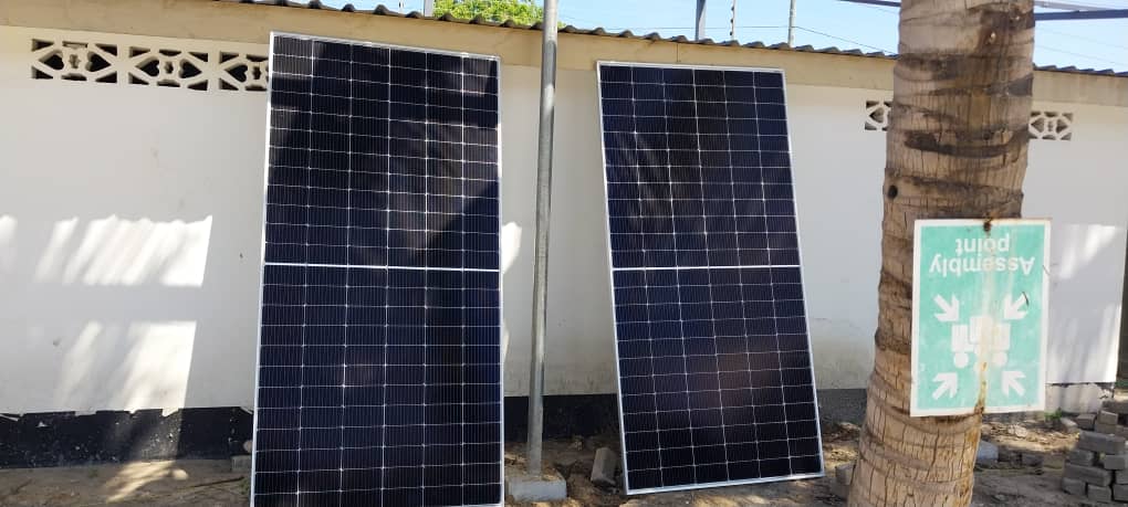 kazi-yetu-factory-2-solar-panels